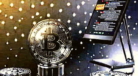 When Political Narrative Meets On-Chain Reality: Trump's Bitcoin Reserve Talk and the Market's Actual Signal